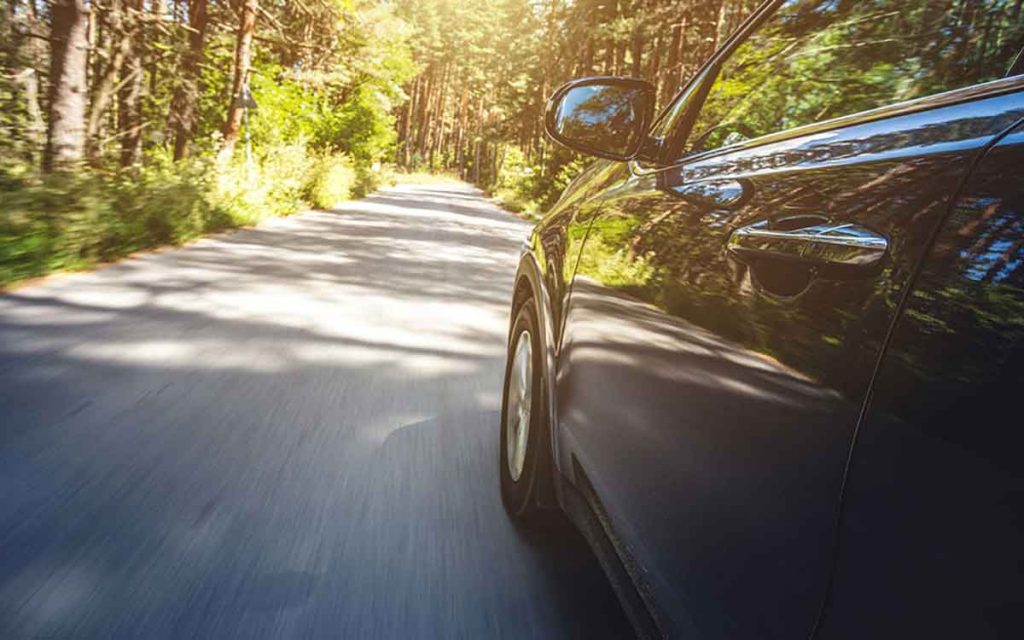 Car and driver with loss with technology advantages.